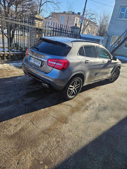 Mercedes-Benz GLA-Class 2016