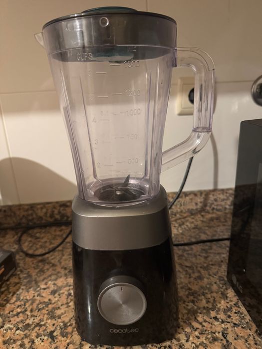 Liquidificador Cecotec Power Black Titanium 1300MAX B ENTREGA HOJE PORTO E VILA NOVA DE GAIA PREÇO VENDA HOJE