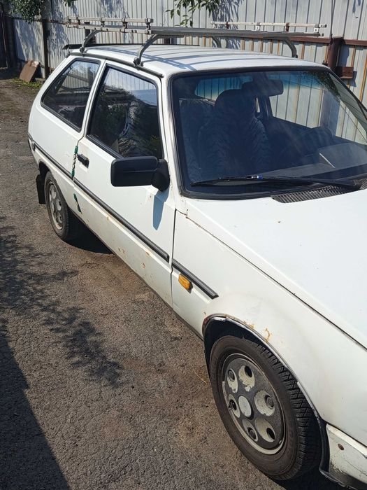 Продам автомобіль Таврія