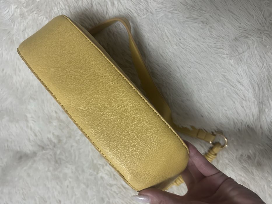 Сумка жіноча  в гарному стані