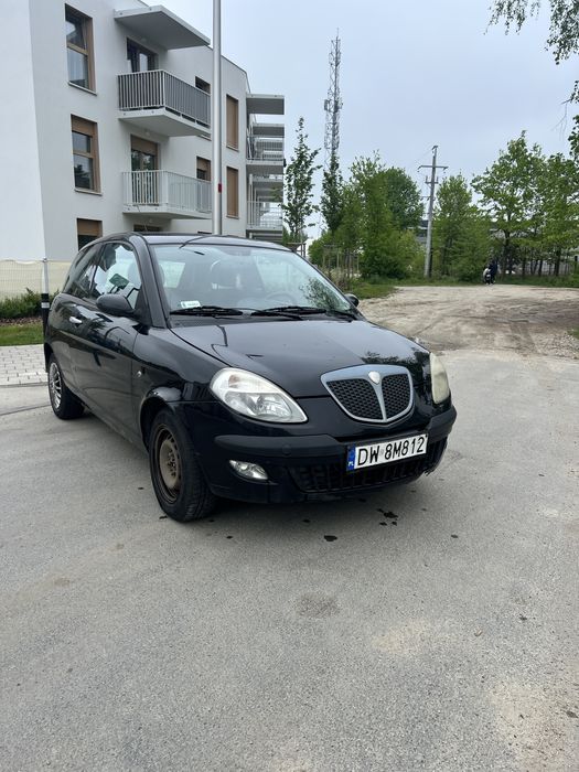 Lancia Ypsilon 1.2 benzyna