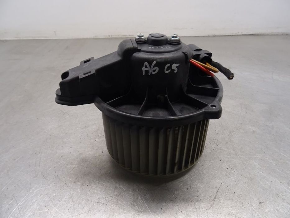 AUDI A6 C5 SEDAN 97-00 DMUCHAWA NAGRZEWNICY 0130111202