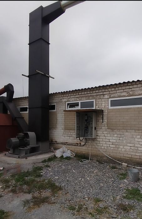 Дробилка сушилка шахтная.