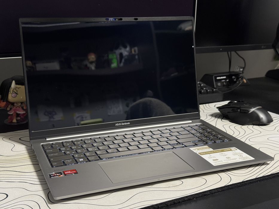 Ноутбук ASUS Zenbook 15 UM3504D OLED / 16Гб, 1Тб / 120Гц / Ryzen 5