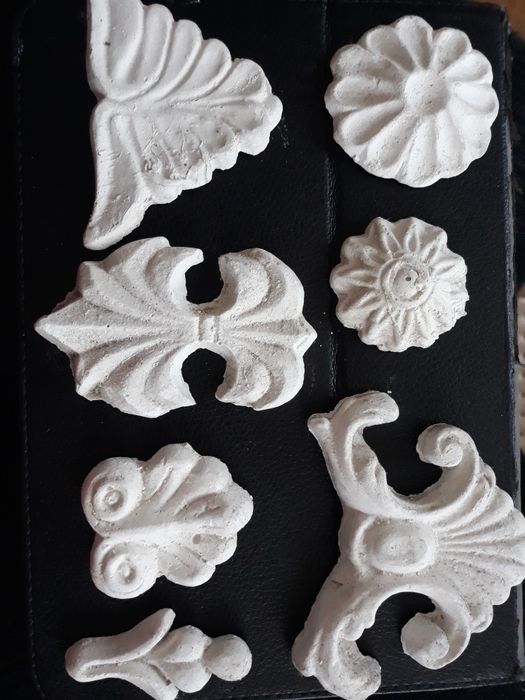 Гіпсові елементи