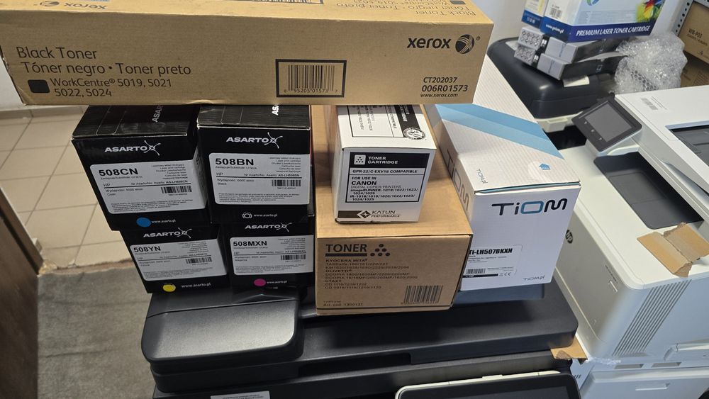 Tonery na sprzedaż HP Canon Xerox Kyocera