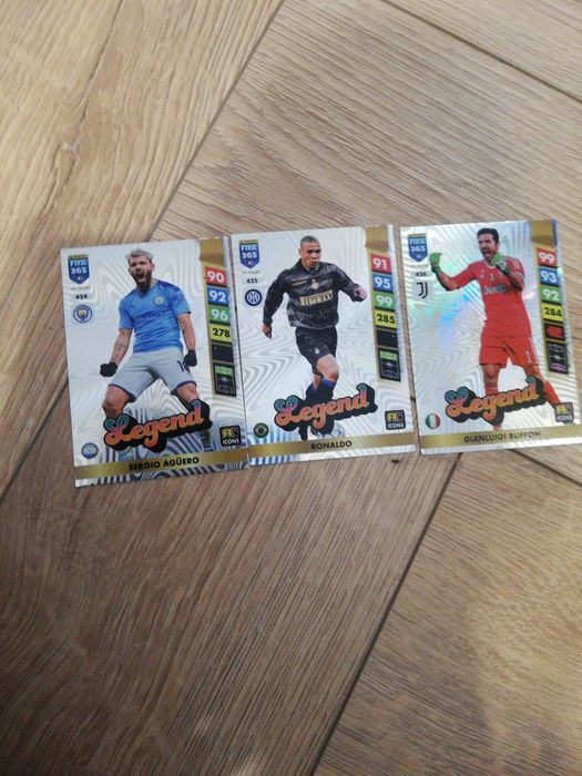 Karty piłkarskie 2025 Legend