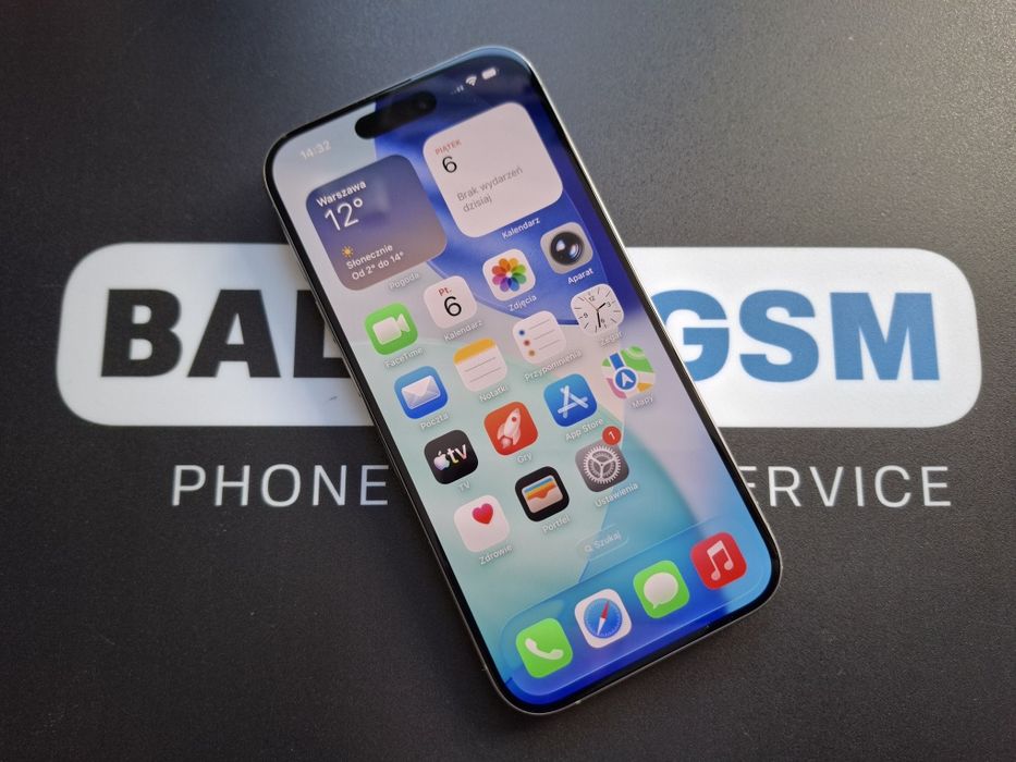 Ładny Apple iPhone 15 Pro 128GB Titanium kondycja 88%