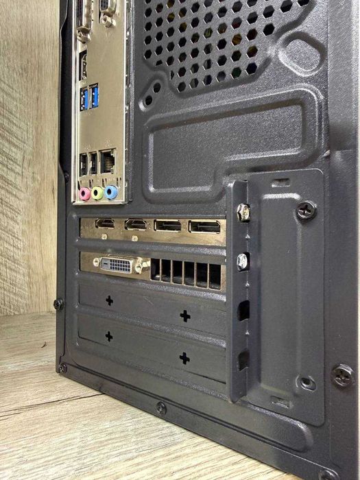 ІГРОВИЙ ПК 6-ЯДЕР-i5-9400K/RX570-4GB/DDR4-8Gb/SSD 120Gb+HDD 500Gb