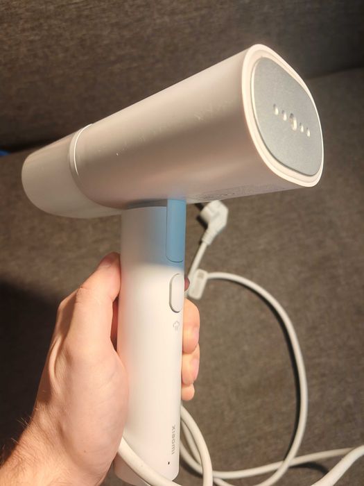 Xiaomi Parownica Ręczna do Ubrań 1300W