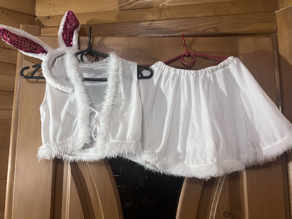 Костюм  зайчихи для дівчинки4-5 років 500 продажа