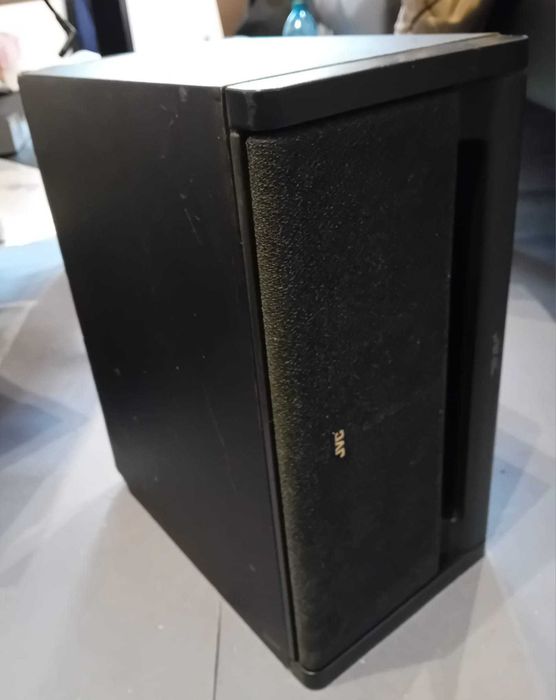 JVC LABYRINTH Aero port super woofer monitor