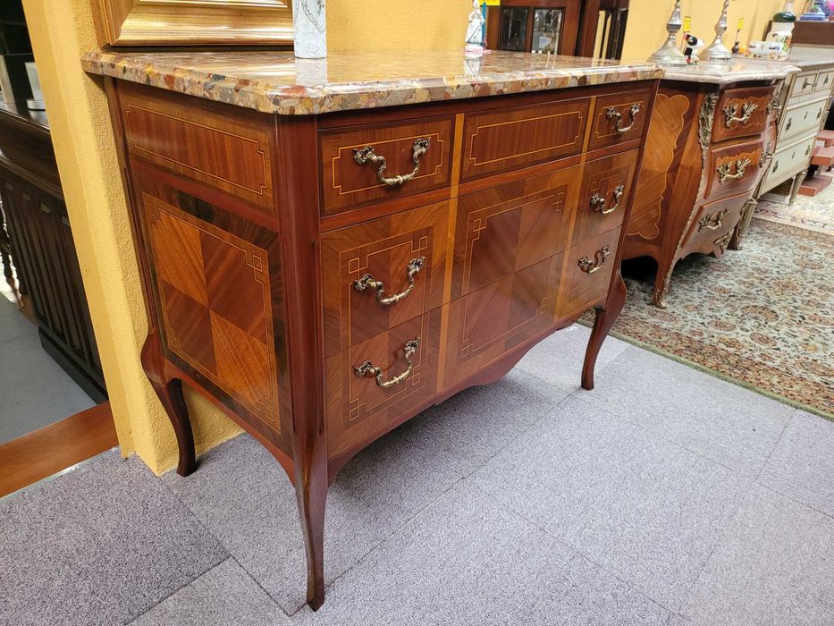 Lindíssima cómoda antiga em madeira com tampo em pedra - ópt