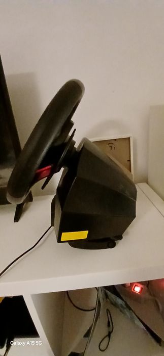 Steering Wheel with Pedals (PS4/PC)64751142466561121