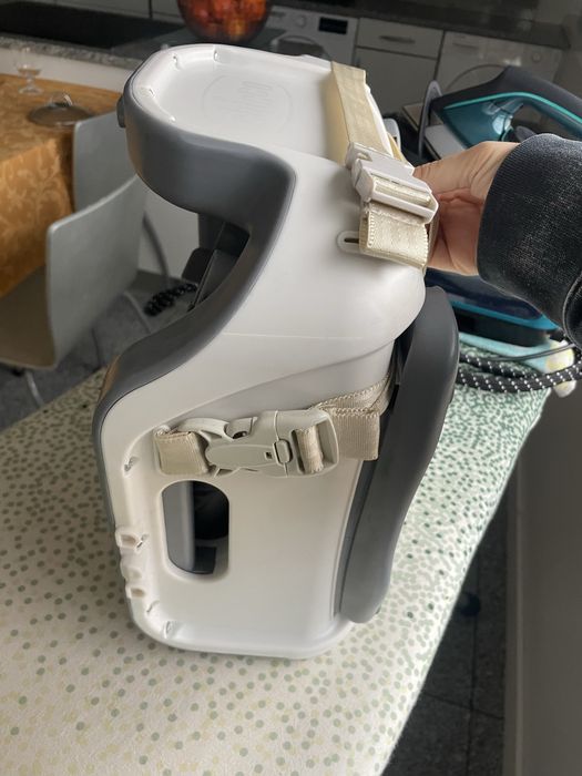 Cadeira de alimentacao portátil