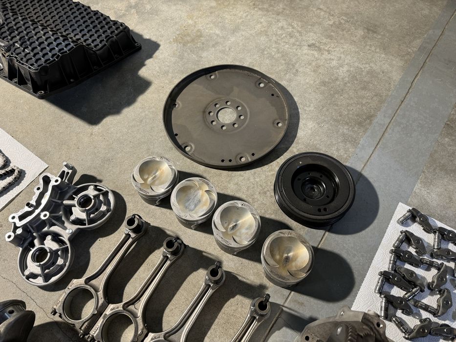 Двигун DGUA 2.0 tfsi в разбор по запчастинам Volkswagen Tiguan