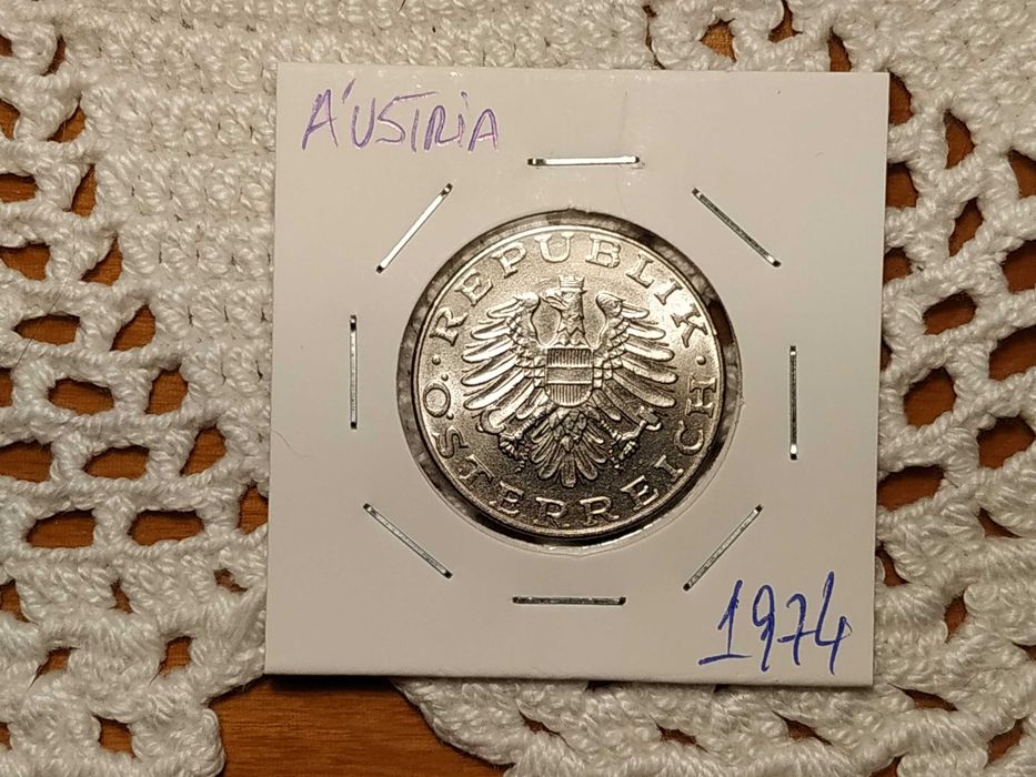 Austria - 1974 10 Schilling Coin