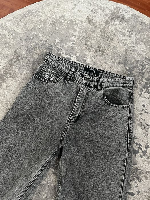 Продам джинси Stussy