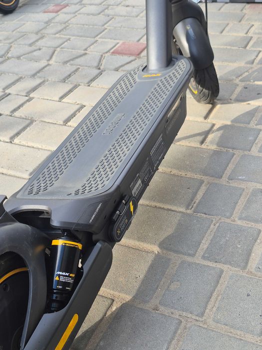 електросамокат Segway-Ninebot MAX G2 D 2025 рік
