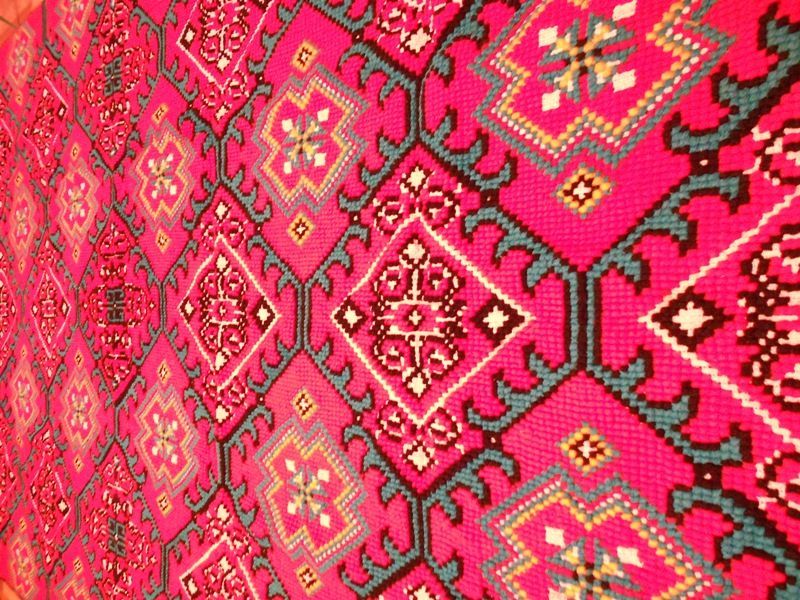 Розкішний килим, ручної роботи