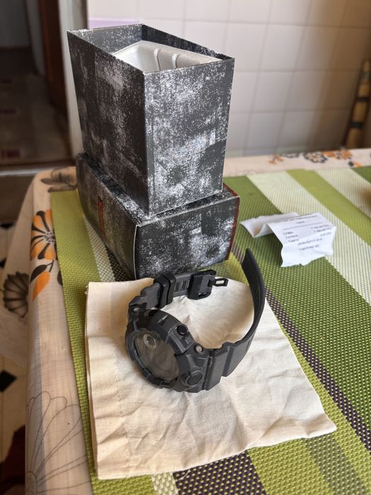 Продам наручний годинник