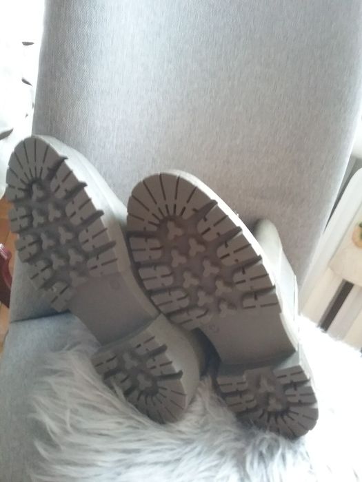 Buty zimowe , w kolorze khaki