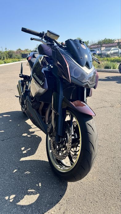Kawasaki Z1000, 2011 год