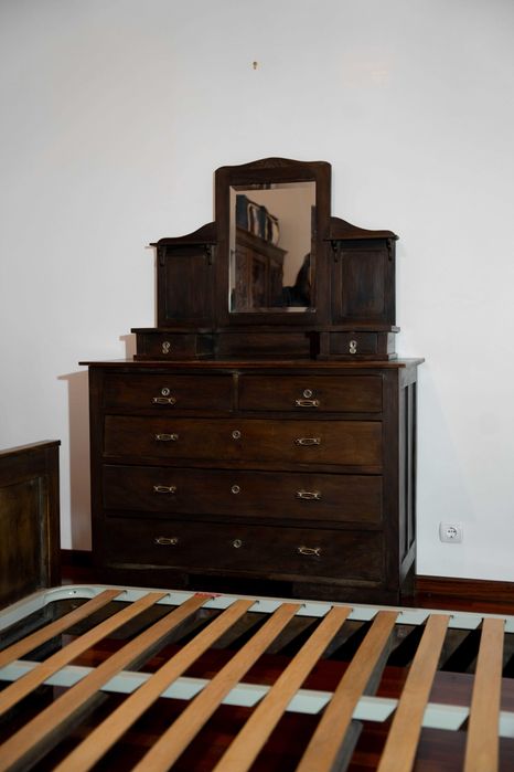 Conjunto de Quarto (Madeira)