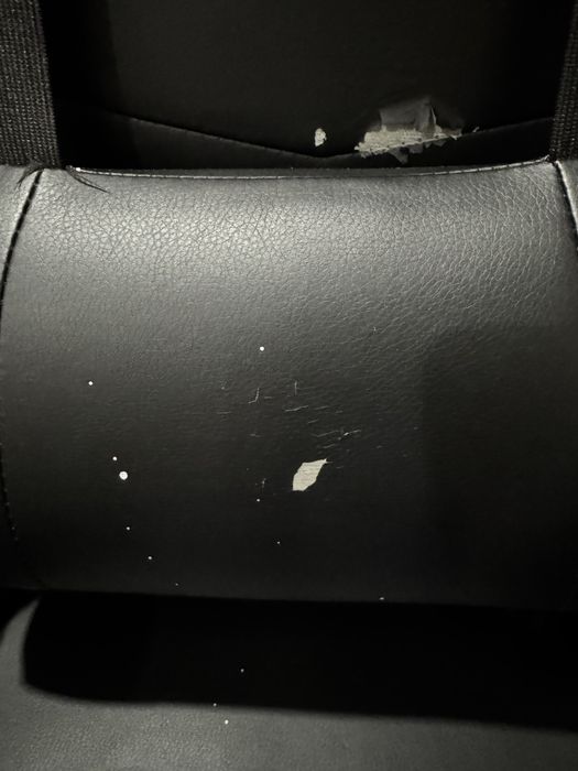 Cadeira gaming preta