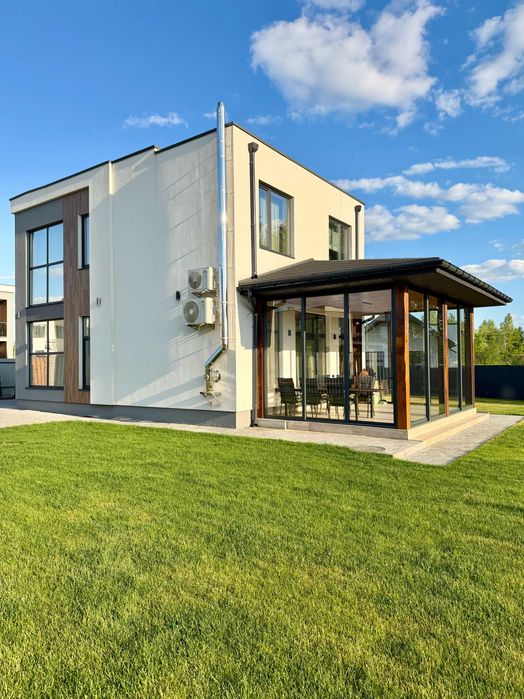 Продаж сучасного будинку з ремонтом і меблями 10 соток без сусідів позаду Осокорки
