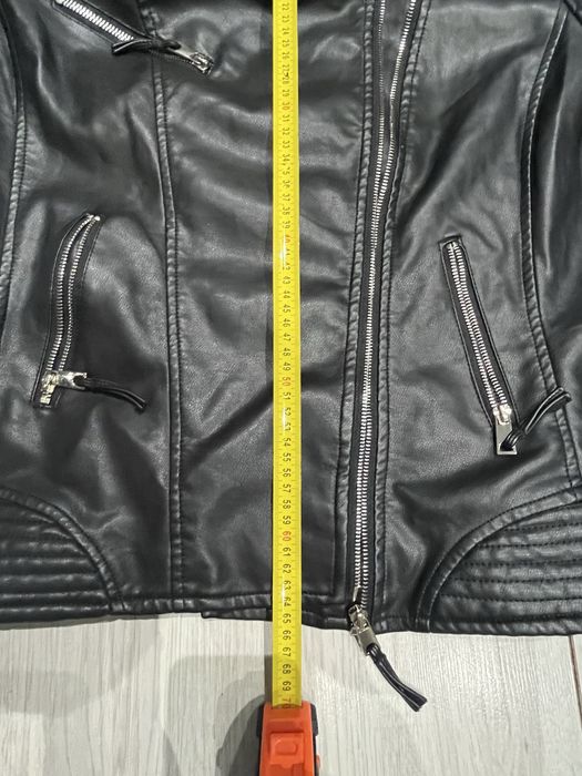 Piękna, ciepła Ramoneska