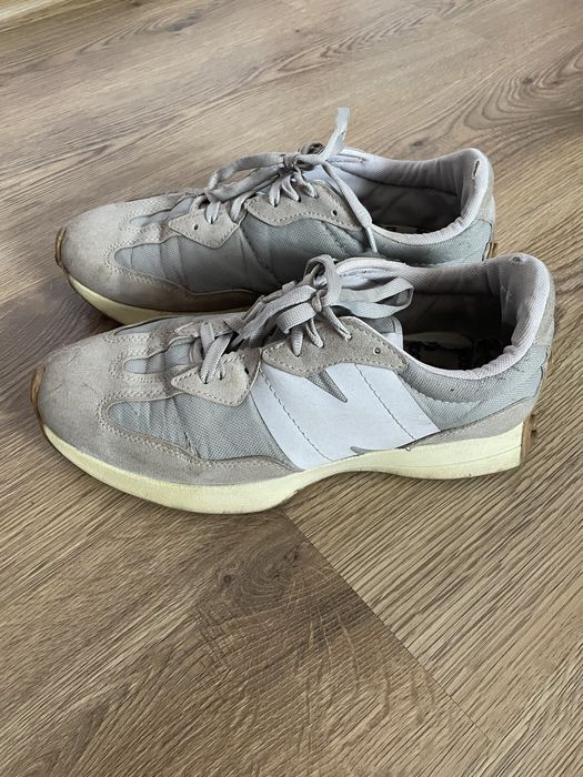 кросівки New Balance 327 40роз