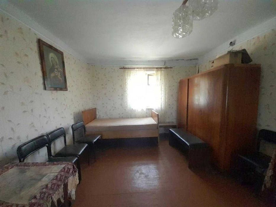Продаж будинок під реконструкцію та земельна ділянка 61 сотих с. Бабичі, Львівська обл.