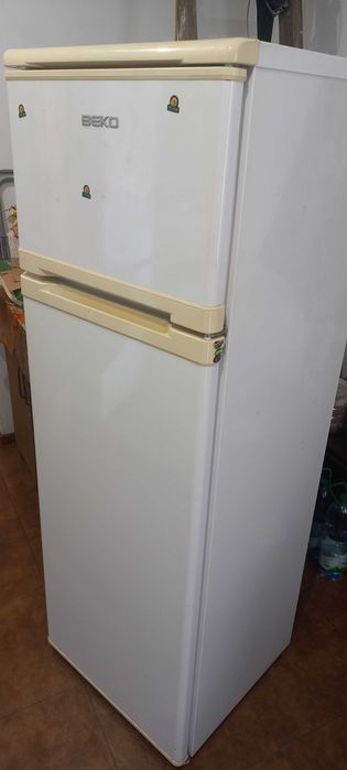 Холодильник б/в BEKO