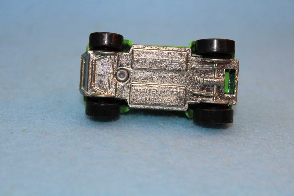 Miniatura Hot Wheels Baja Bug Volkswagen Beetle