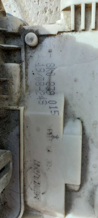 Fechadura Porta Traseira Esquerda Audi A4 B8 8K A5 8T Q5 8R 8K0839015