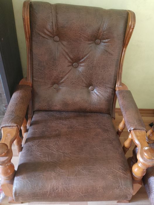 Продам б.у комплект не розбірний.ручної роботи.самовивіз.7500