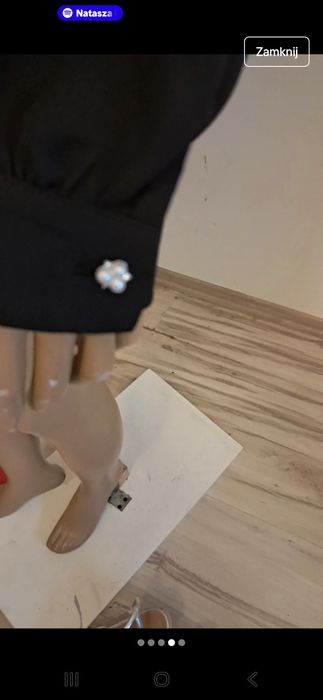 Czarna bluzka elementy koronkowe