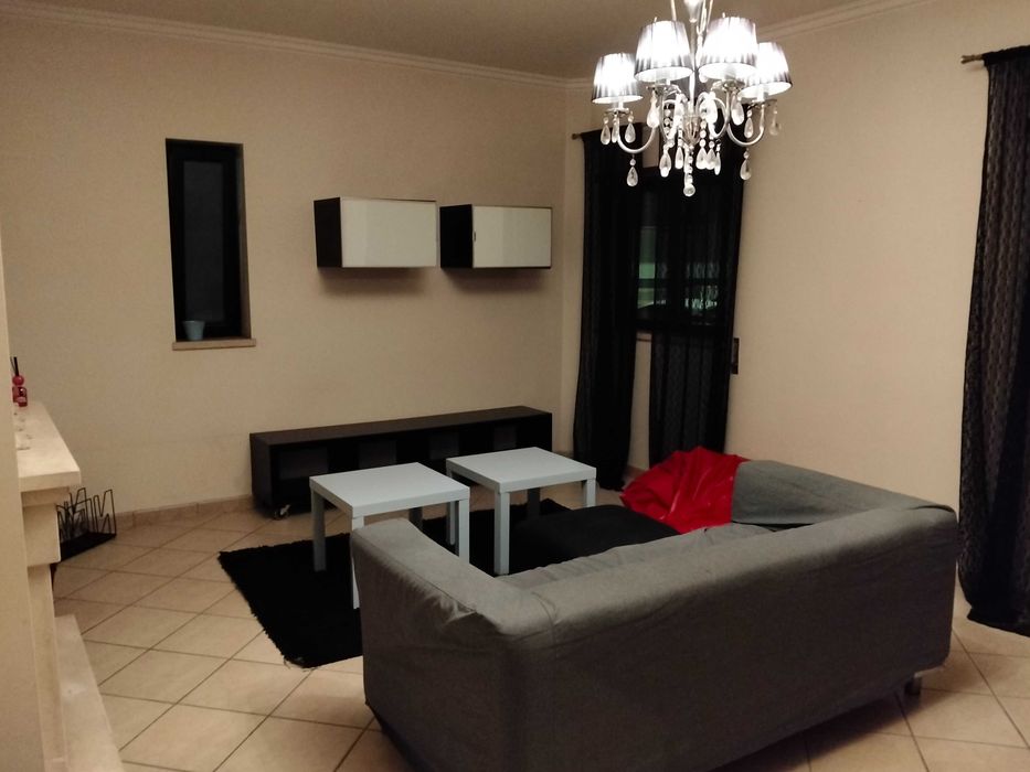 Apartamento  T2 para arrendamento em Santarém