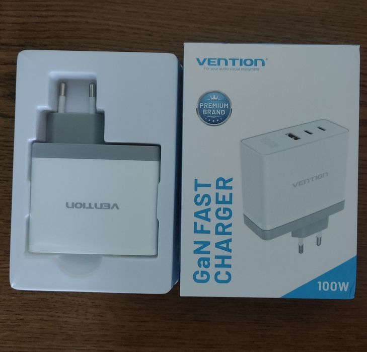 Зарядное устройство Зарядний пристрій Швидка зарядка Gan 100W