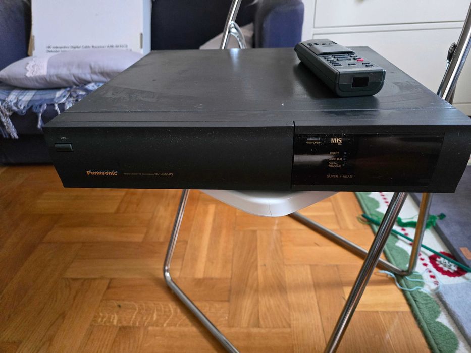 Magnetowid VHS PANASONIC NV-J35EE 4 głowice