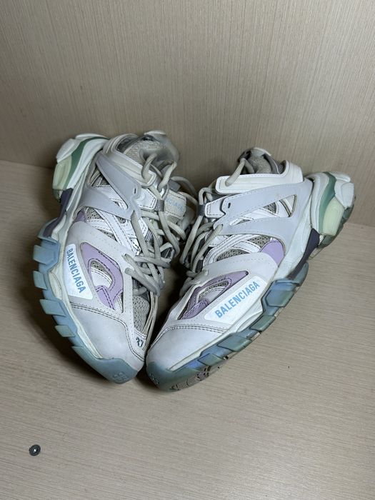 Balenciaga Track