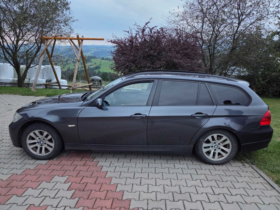 2005 BMW E91 320i