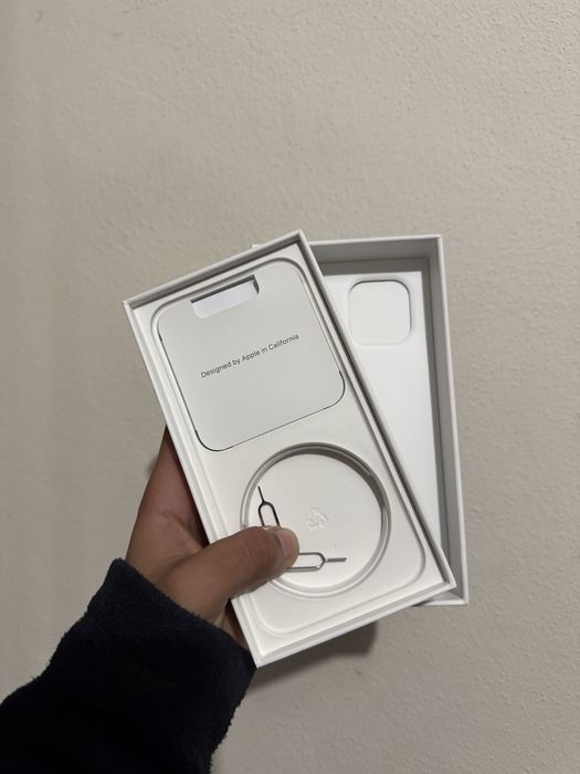 iPhone 12 com 1 ano de uso