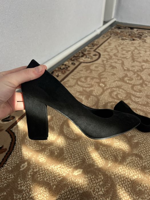 Туфлі жіночі чорні