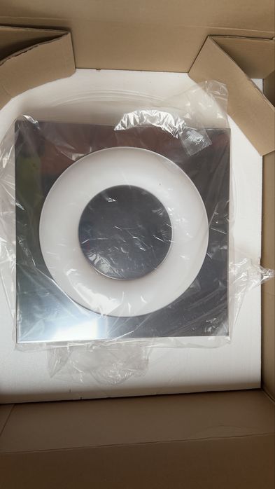 Plafon oświetleniowy 40/40 cm