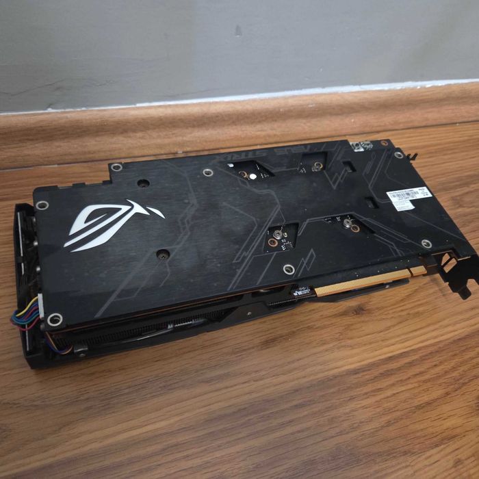 Karta Graficzna Asus Rog Strix RX 5700 8Gb