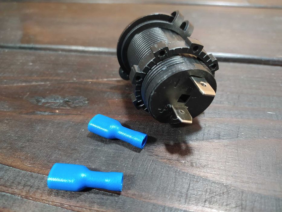 Порт прикуриватель для авто - мото техники SFV 5-28V