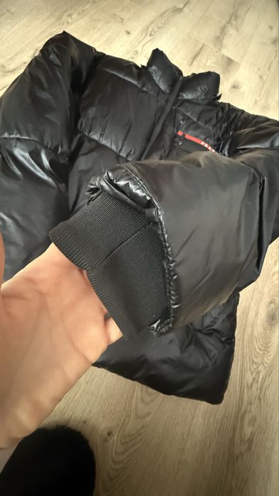 Prada куртка унісекс