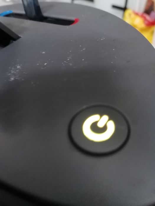 Vendo para desocupar máquina de café dolce gusto
